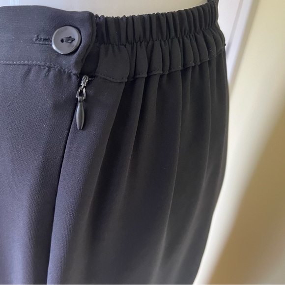 Black light and soft viscose blend pants loose summer coctail style loose pants - Picture 5 of 16